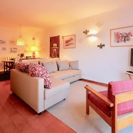 Fantastic In Vilamoura With Balcony Quarteira