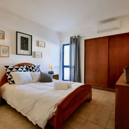 Fantastic In Vilamoura With Balcony Apartment *